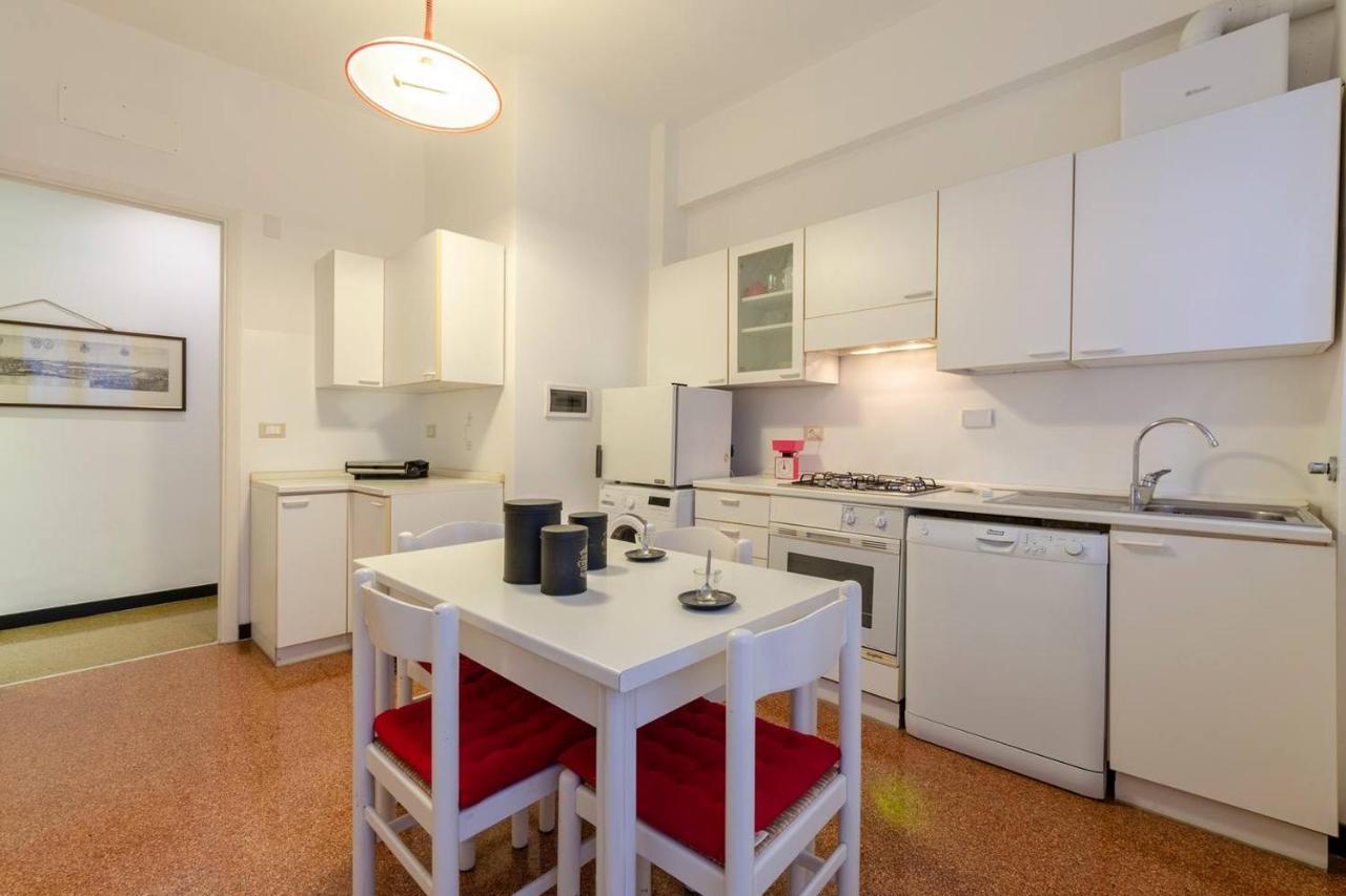 Apartament Altido Family Apt For 6 Located Minutes From The Sea Genua Zewnętrze zdjęcie