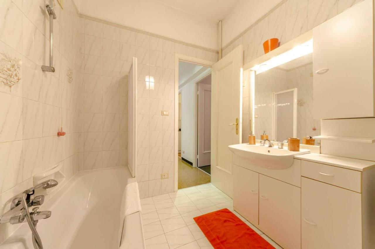 Apartament Altido Family Apt For 6 Located Minutes From The Sea Genua Zewnętrze zdjęcie